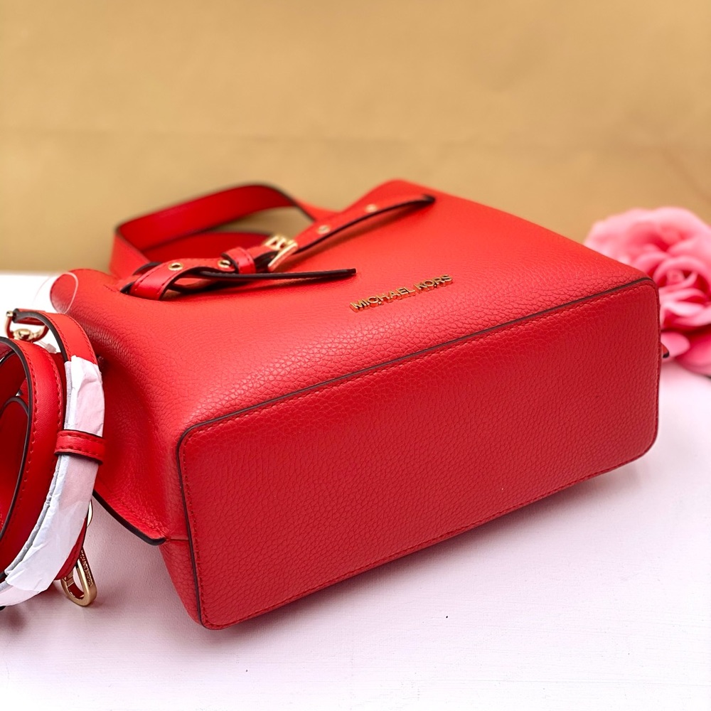 Michael Kors Small Satchel Emilia - Picture 6 of 13